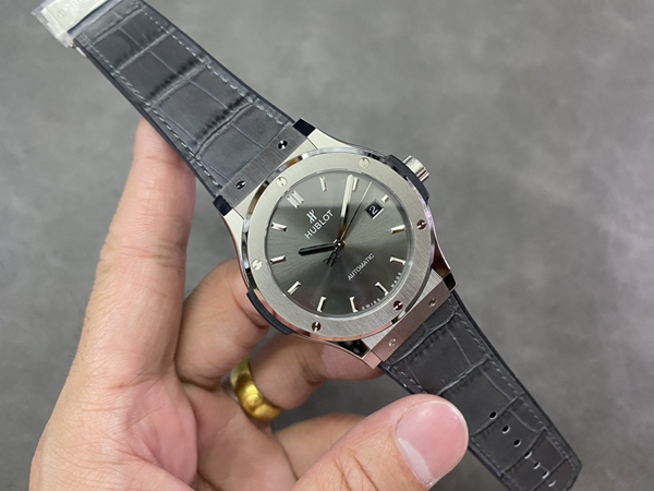 ウブロコピー時計側面デザイン